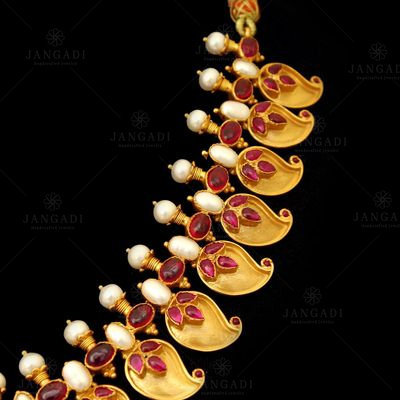 GOLD PLATED RED CORUNDUM AND PEARL BEAD NECKLACE