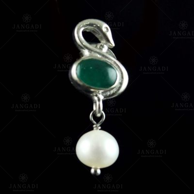 STERLING SILVER GREEN CORUNDUM AND PEARL BEADS EARRINGS