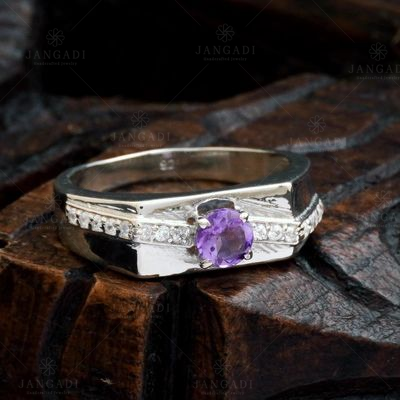 STERLING SILVER AMETHYST AND CZ RING