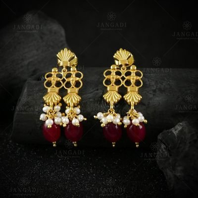 GOLD PLATED PEARL AND RED HYDRO EARRINGS